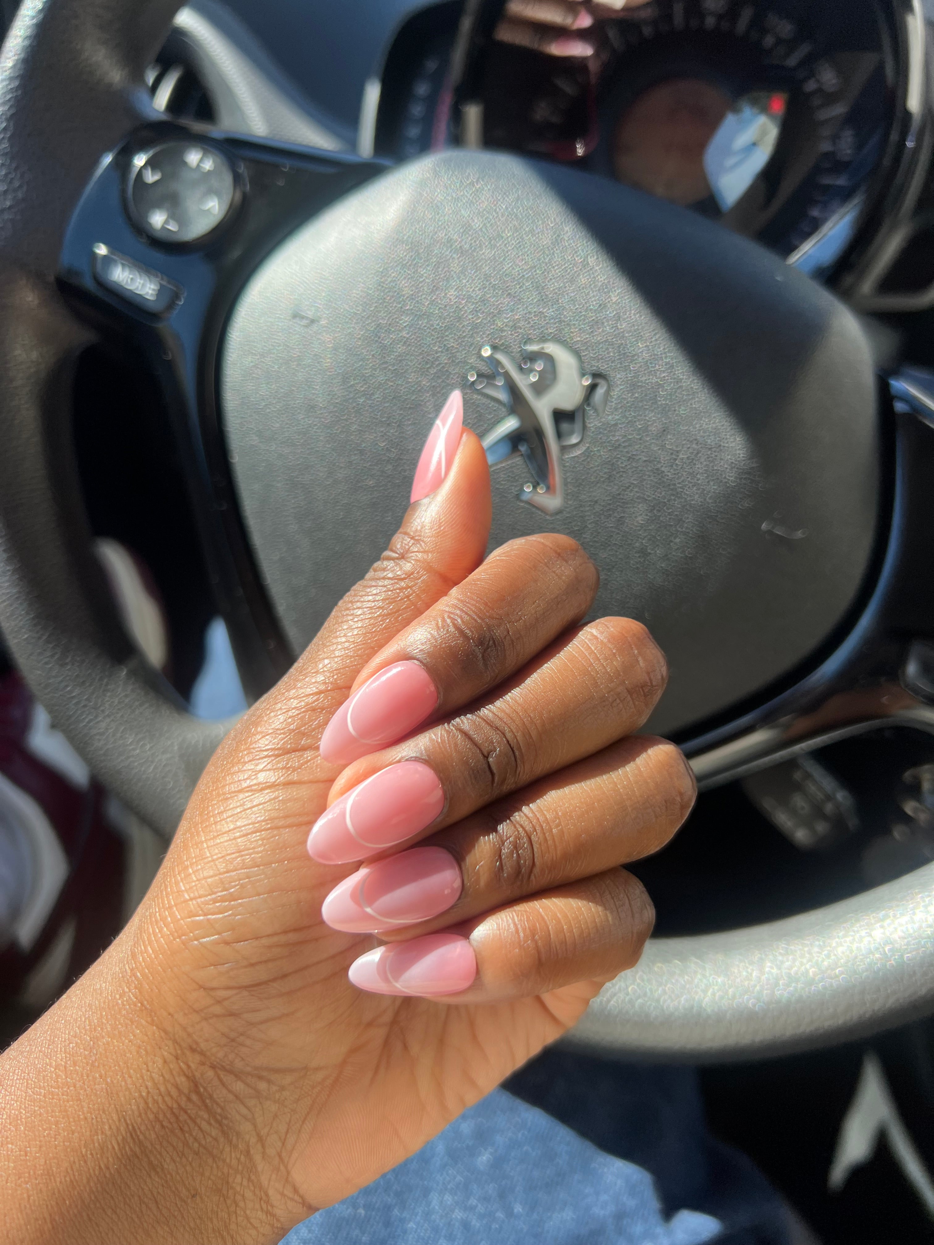 Set press-on nails Essential Cherry rose nude effet glossy naturel – Maison Cherry